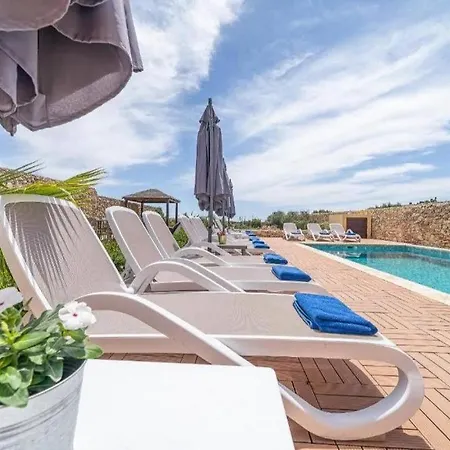 Bed and Breakfast Shesha Veda Gozo *